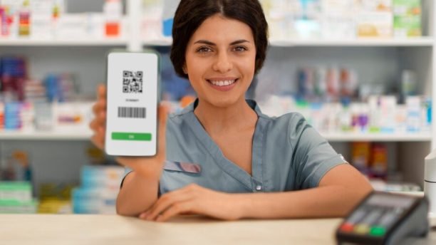 pharmacist-work_23-2150600133